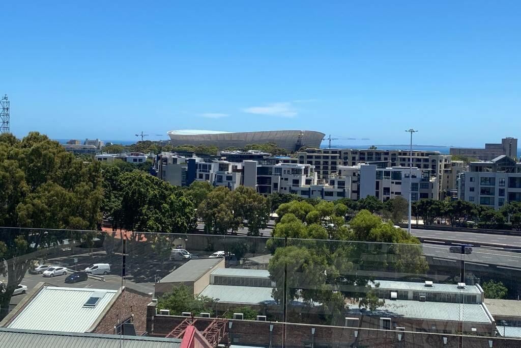 Modern Apartment In The Docklands, De Waterkant, Cape Town Stunning Views, Gorgeous Pool Deck Exterior foto